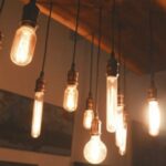 Peran Penting Pencahayaan dalam Desain Arsitektur Modern 582d7ca35652a-ilustrasi-lampu_665_374.jpg